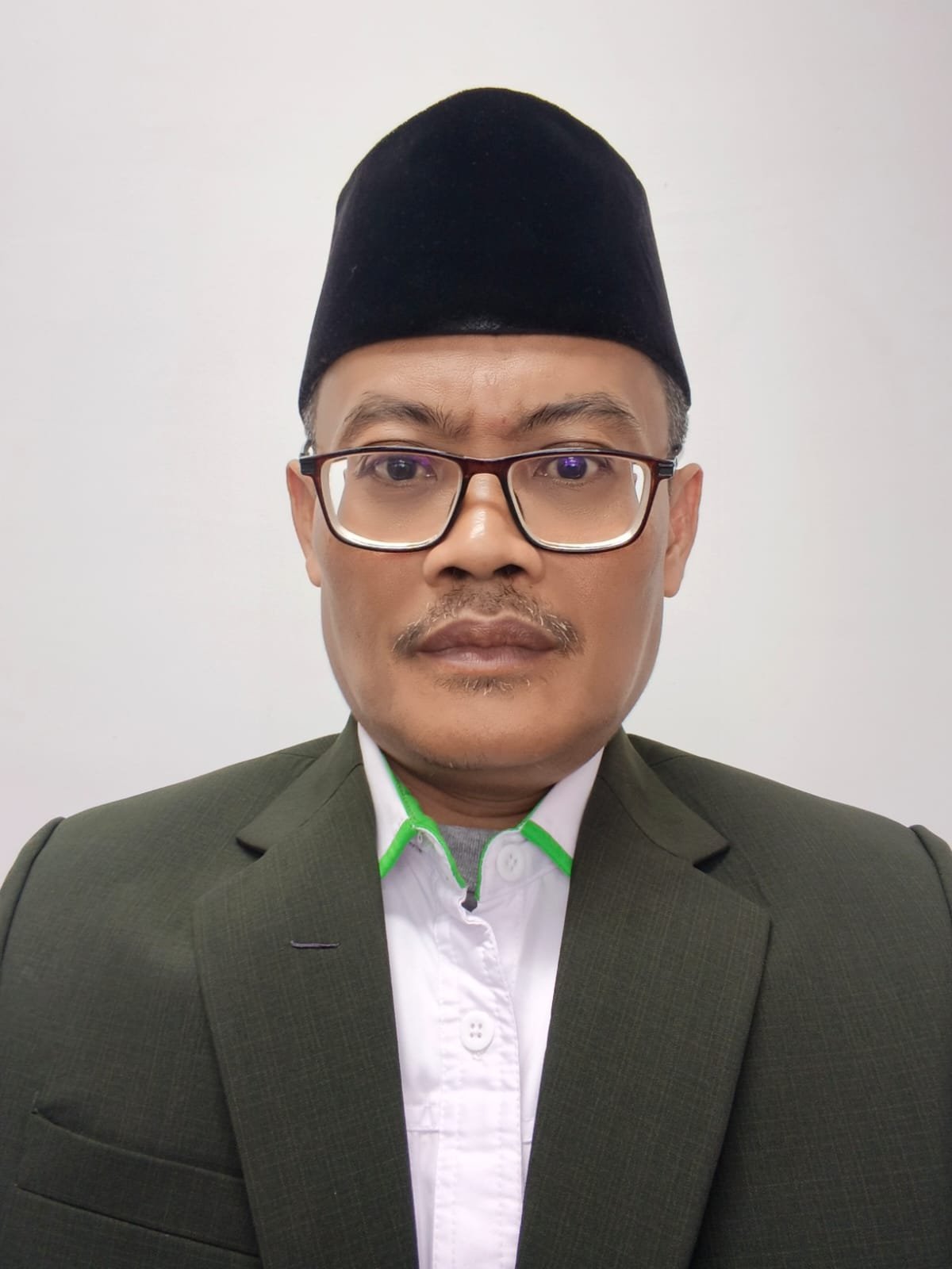 Mungurai Masalah "Legal Standing" dalam Gugatan Ijazah Wakil Presiden