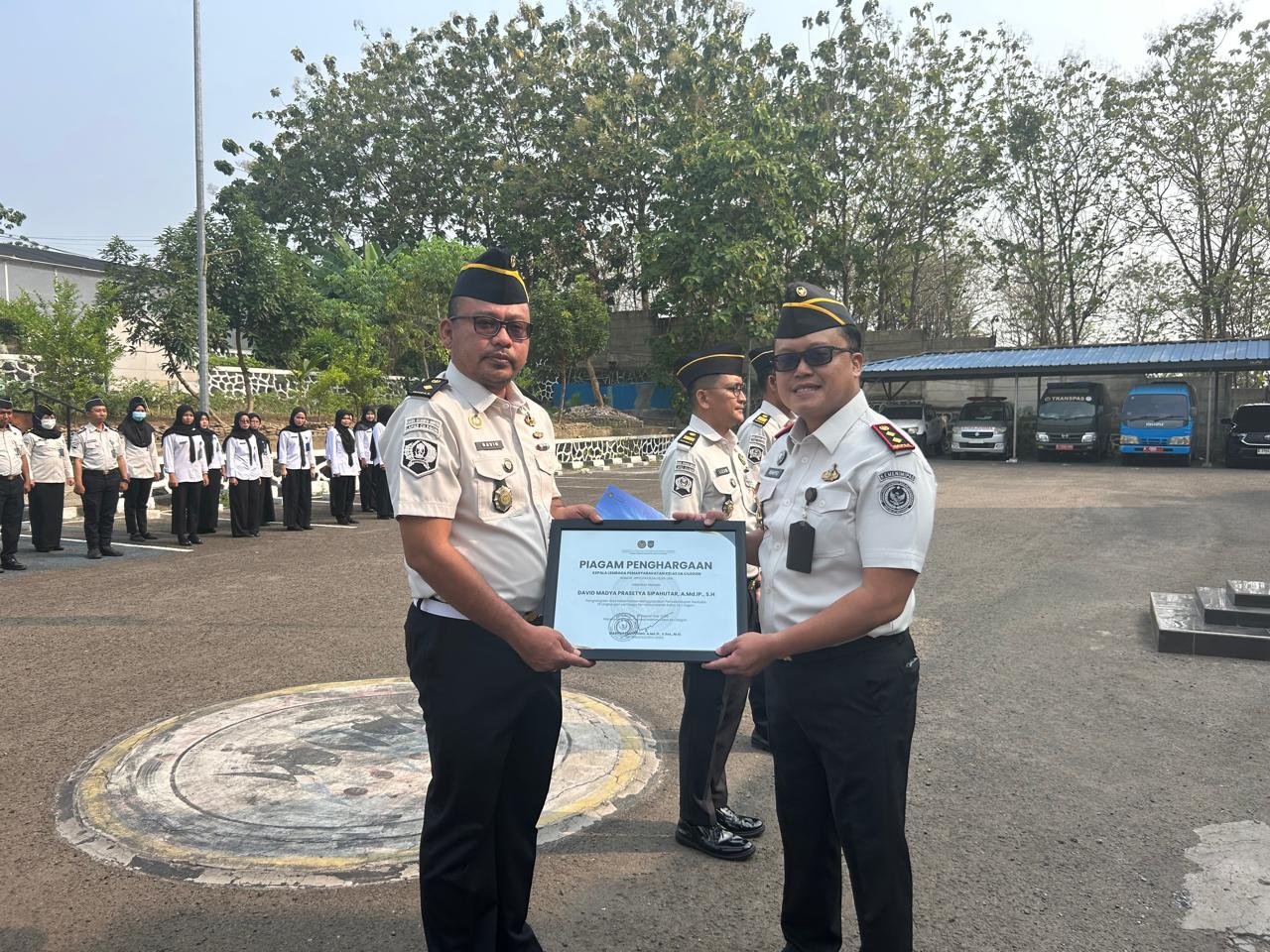 Apresiasi atas Dedikasi Petugas, Lapas Cilegon Berikan Penghargaan atas Keberhasilan Gagalkan Penyelundupan Narkoba