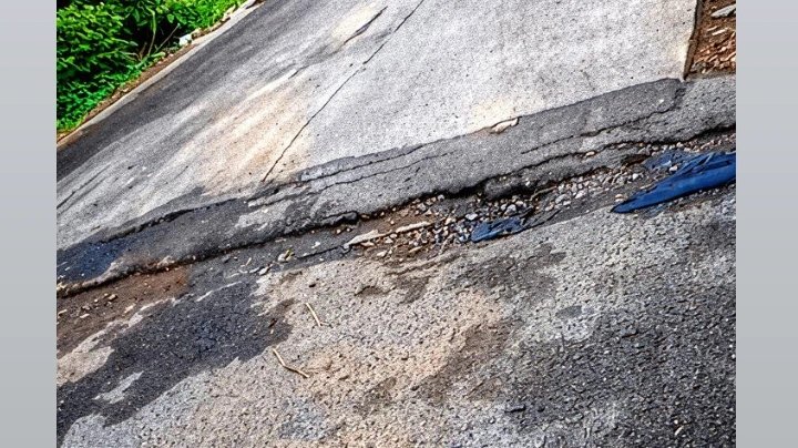 BESI JEMBATAN PANARUSA ANYAR RAIB DIDUGA DICURI, CAMAT ANYAR GERCEP KOORDINASI DINAS TERKAIT